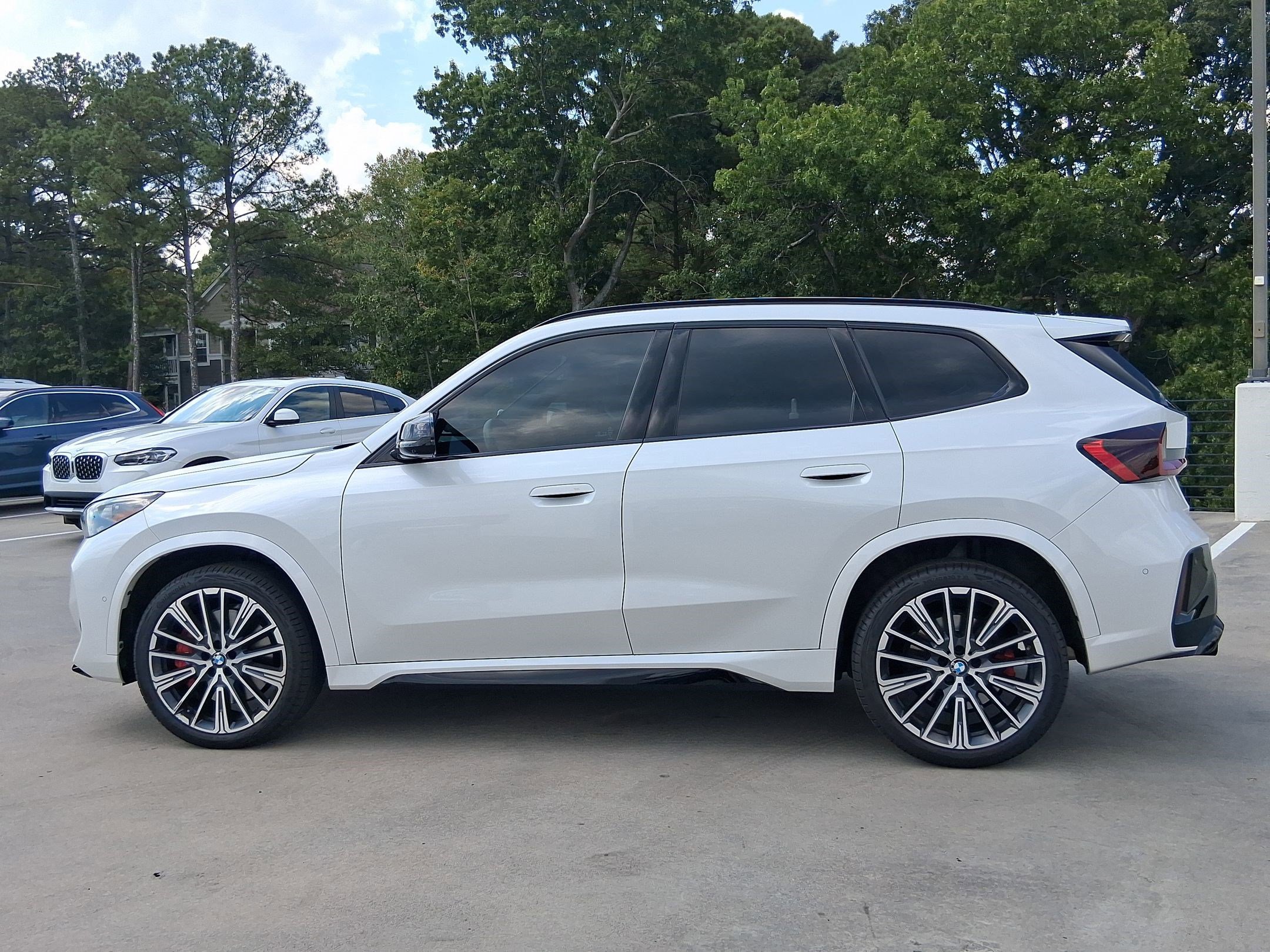 2025 Bmw X1 M35i photo 2