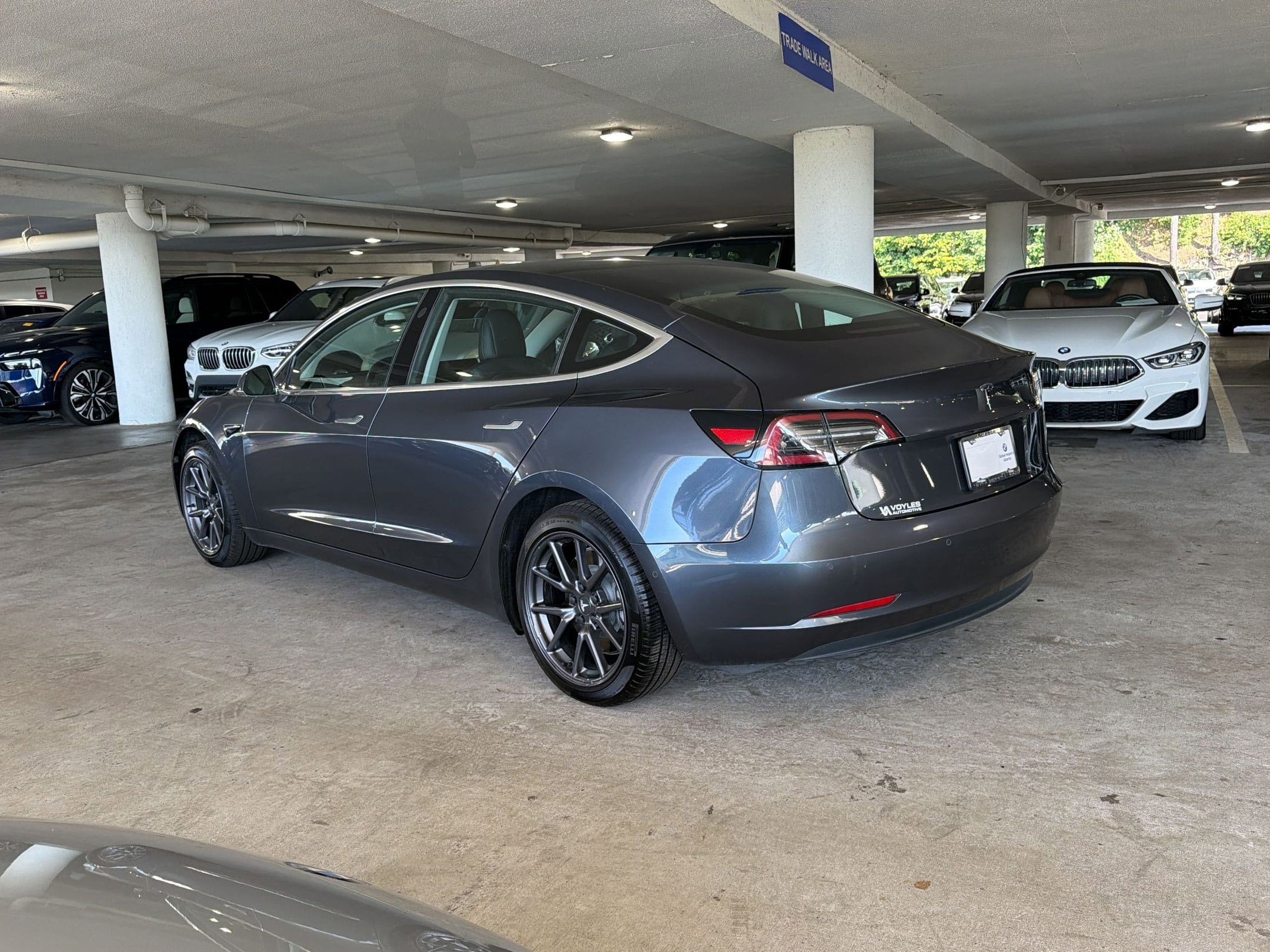Model 3 Long Range Sedan