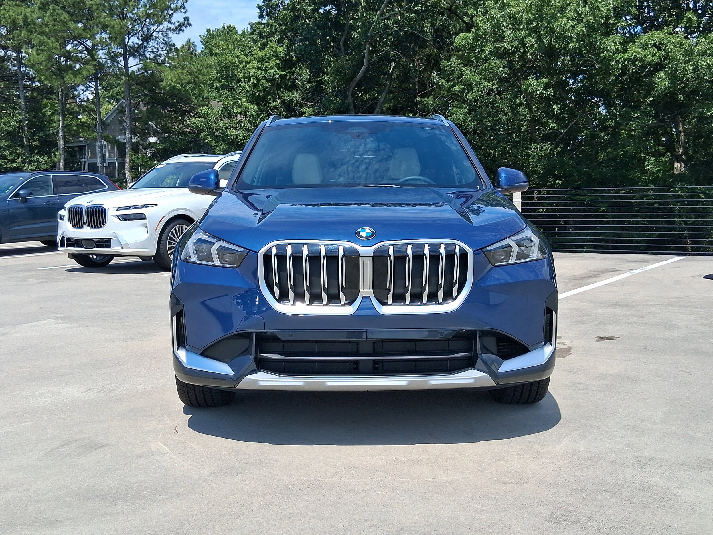 2025 Bmw X1 XDrive28i photo 2