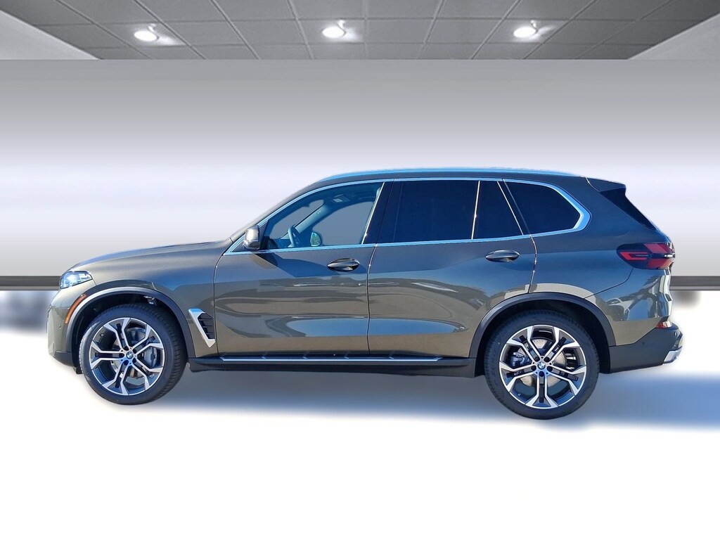 New 2026 BMW X5 sDrive40i SUV