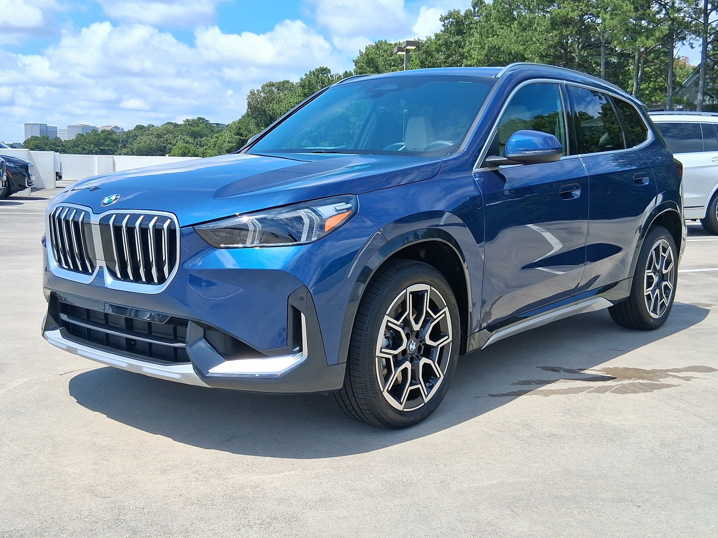 2025 Bmw X1 XDrive28i photo 3