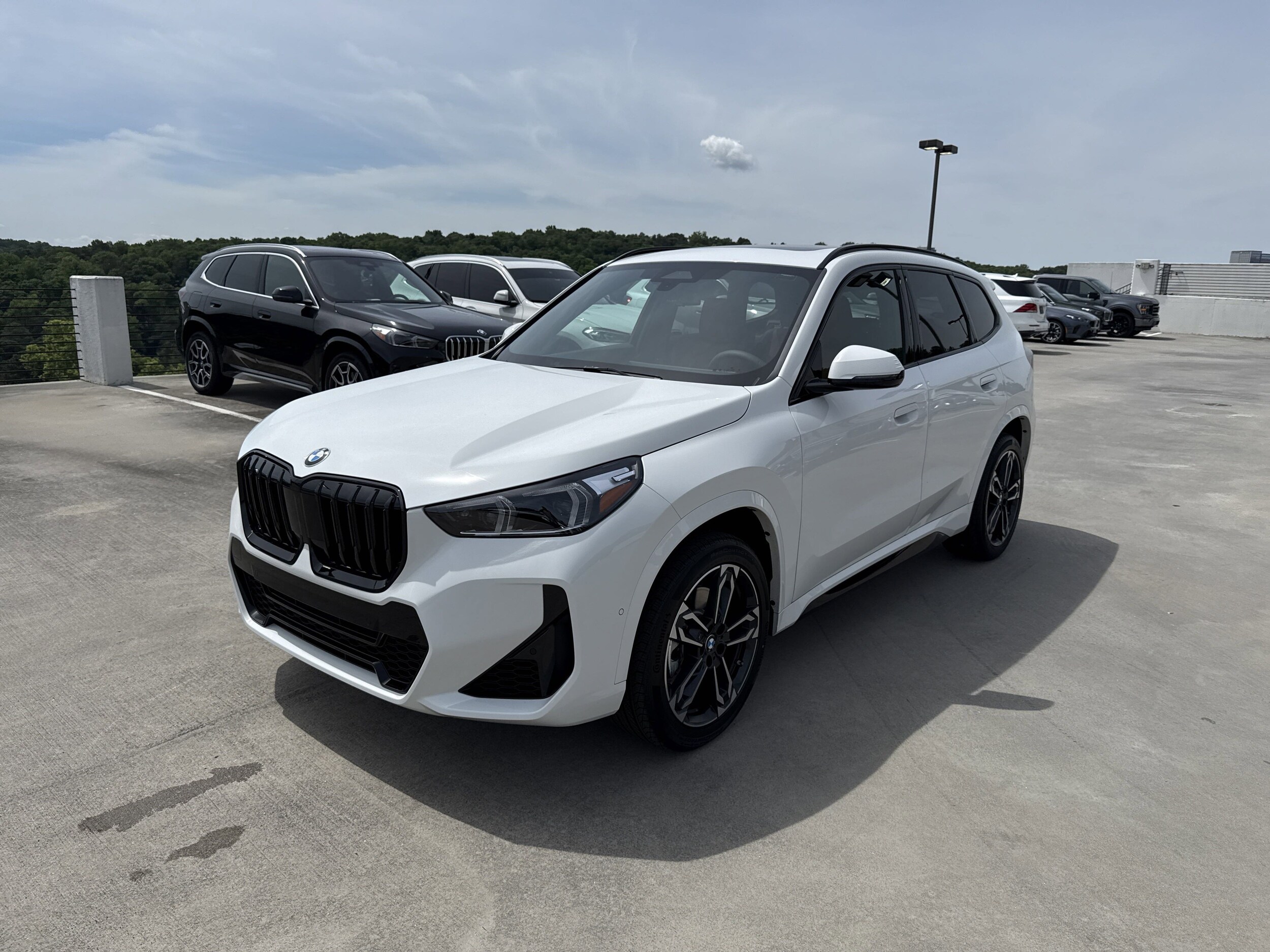 2025 Bmw X1 XDrive28i photo 3
