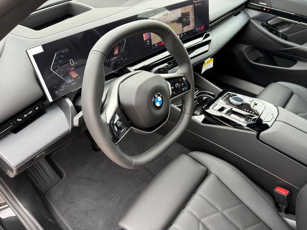 New 2026 BMW 530i Sedan