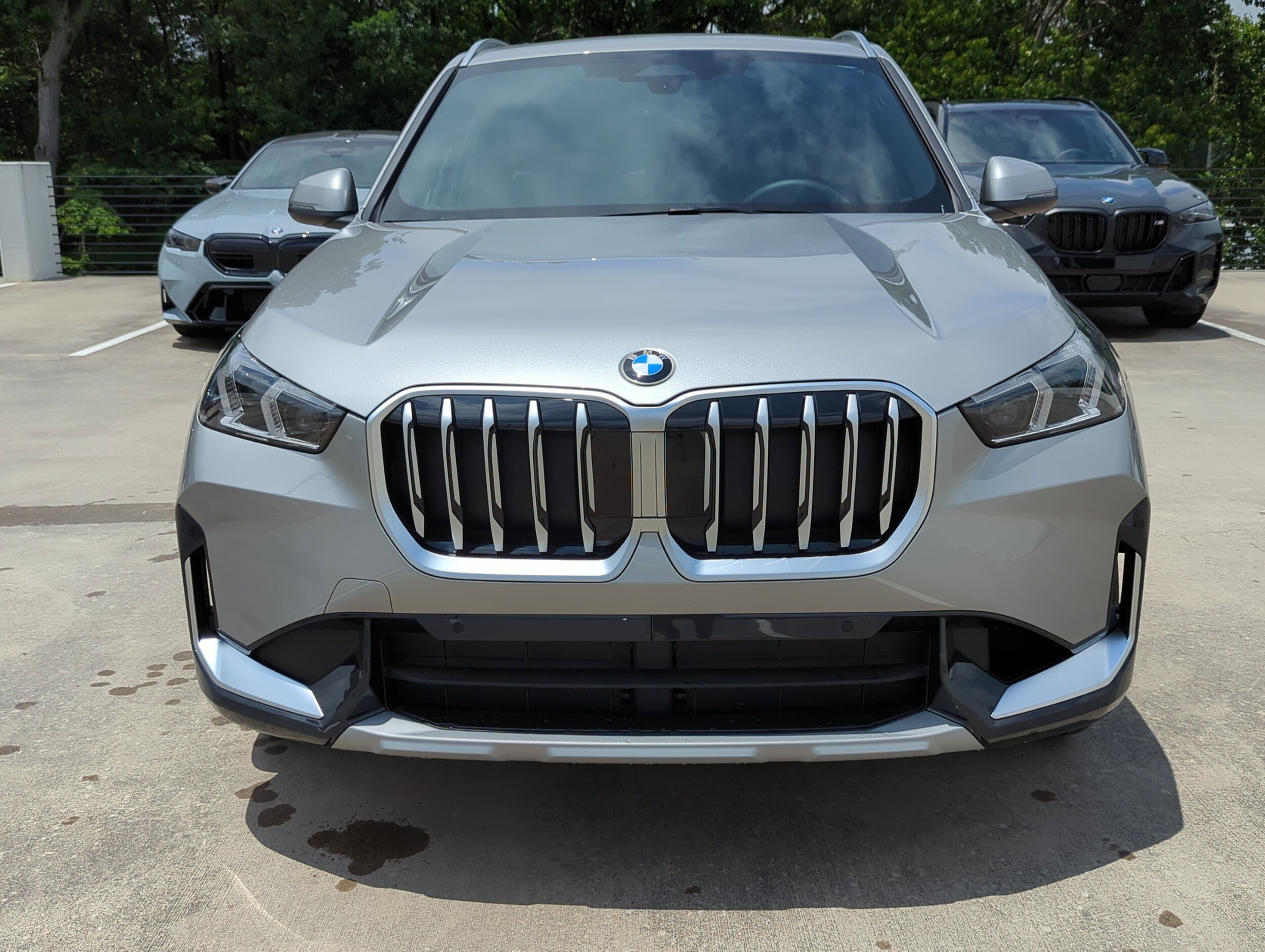 2025 Bmw X1 XDrive28i photo 2