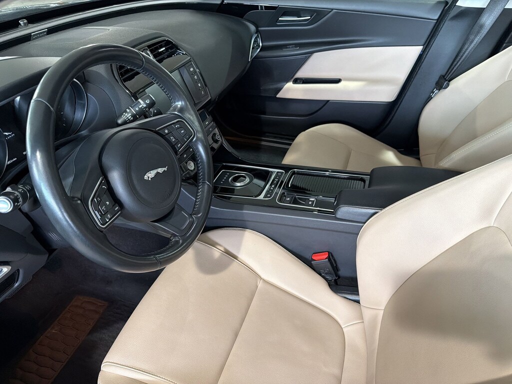 Used 2018 Jaguar XE 25t Sedan