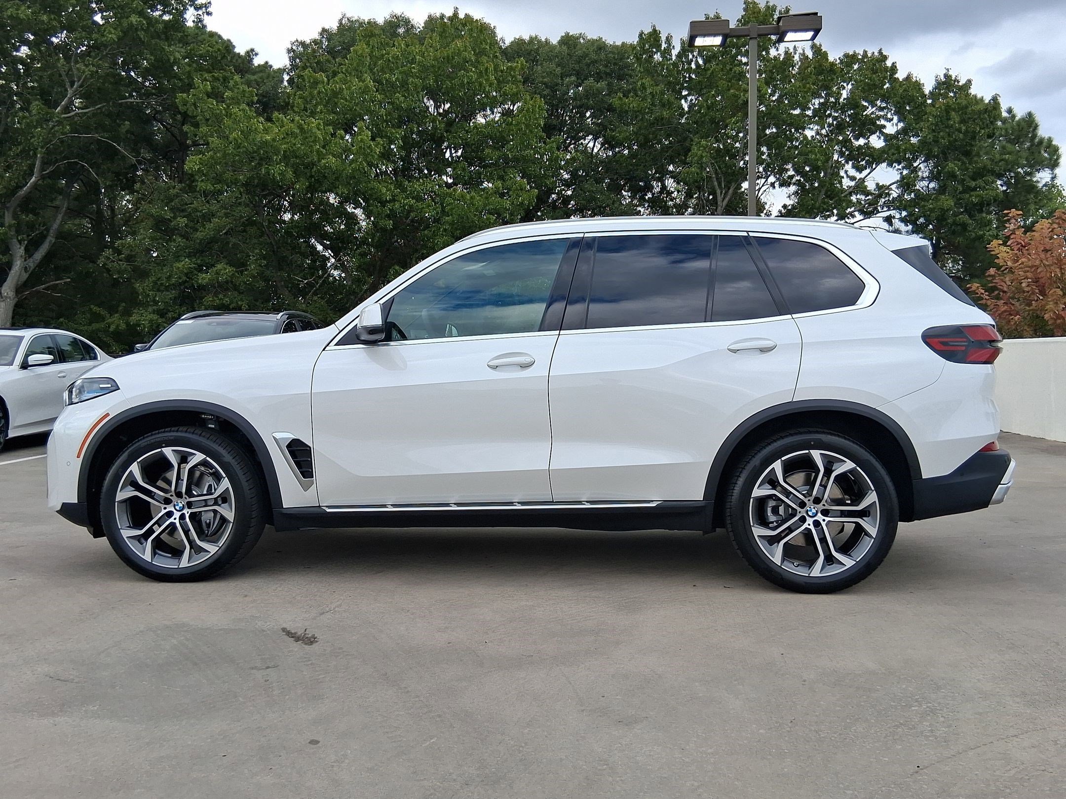 2026 Bmw X5 sDrive40i photo 2