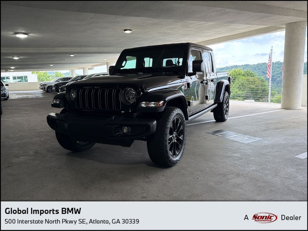 Used 2024 Jeep Gladiator Sport Truck Crew Cab