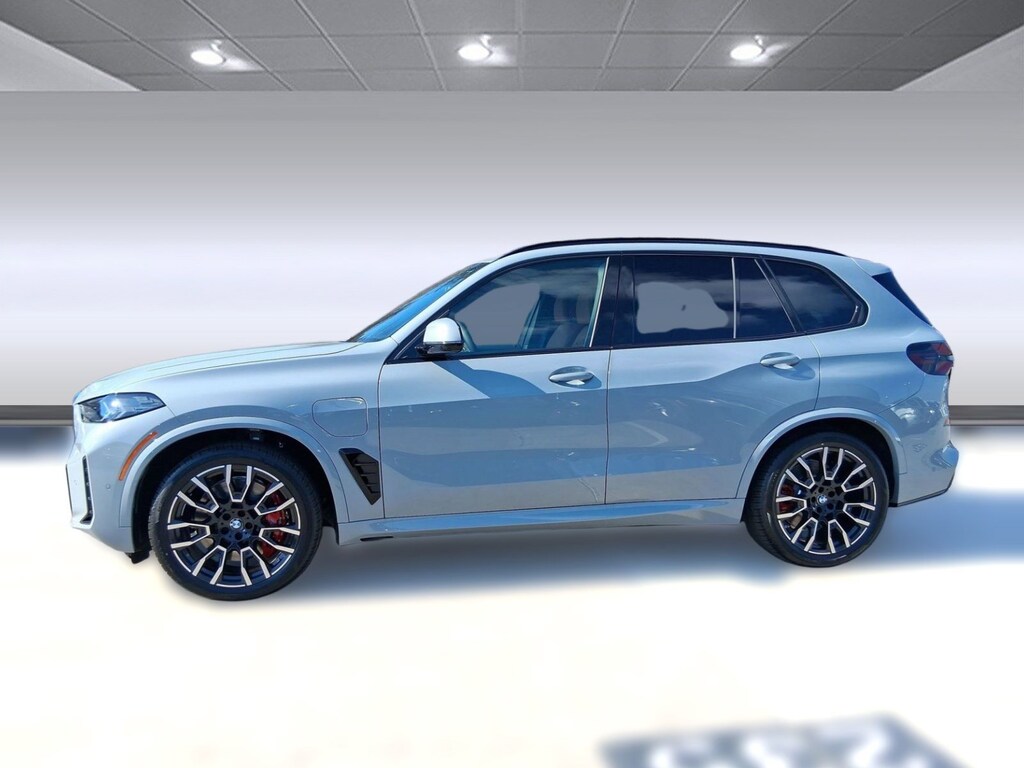 New 2026 BMW X5 PHEV xDrive50e SUV