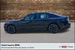 2025 BMW 740i Sedan