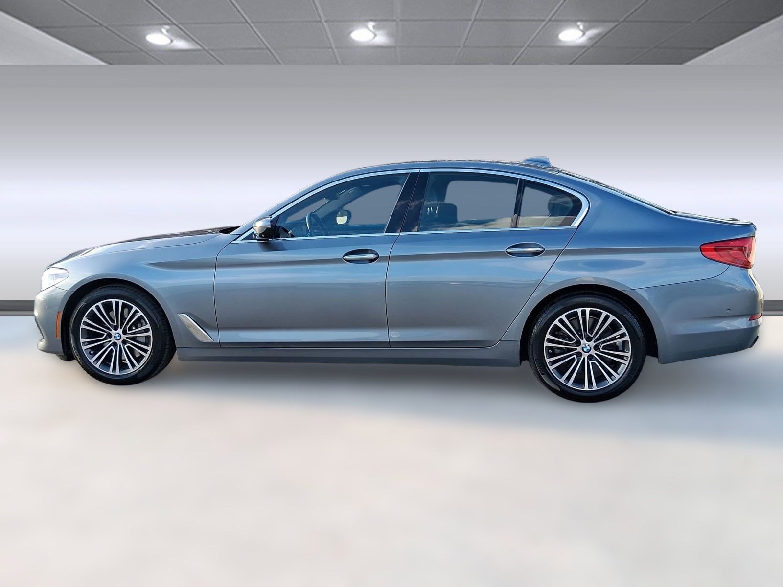 2017 Bmw 540i xDrive Sedan photo 2