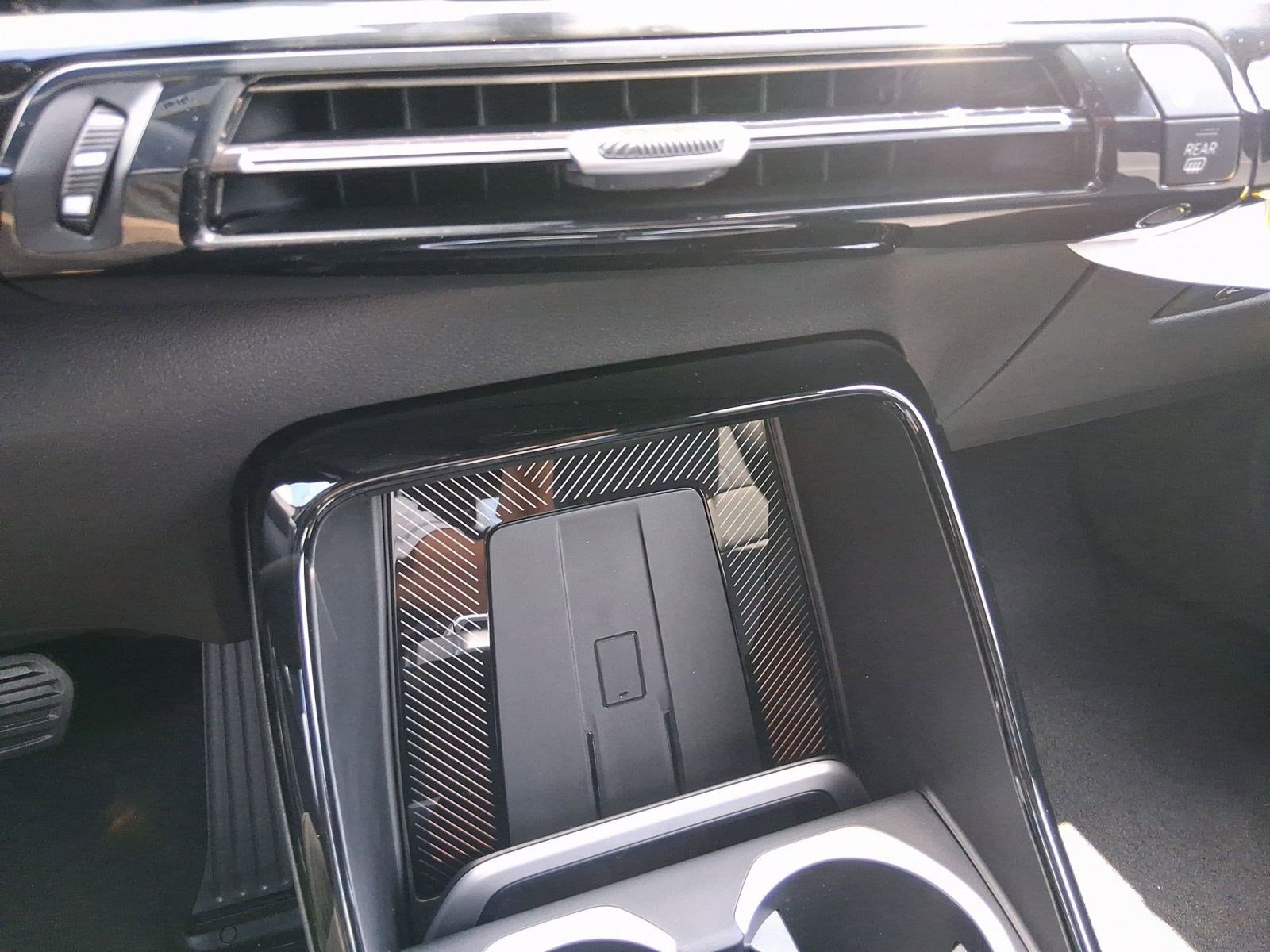 2026 BMW X2 28i - Photo 24