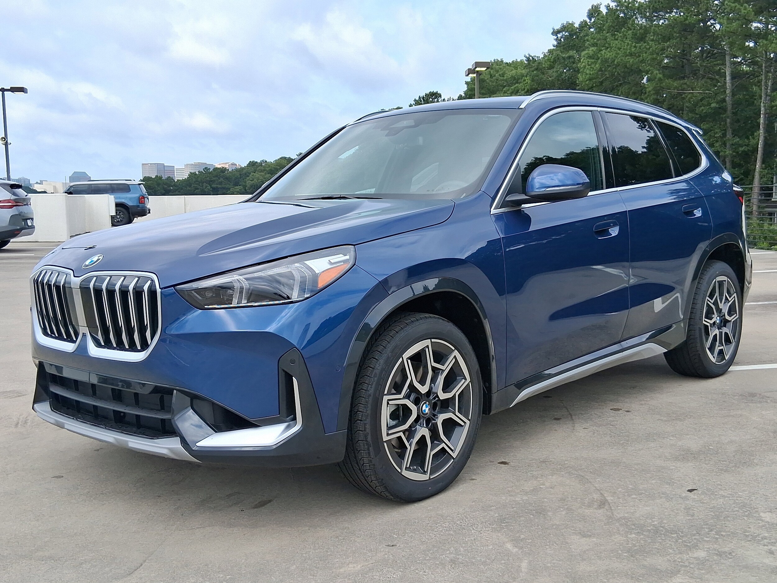 2025 Bmw X1 XDrive28i photo 3