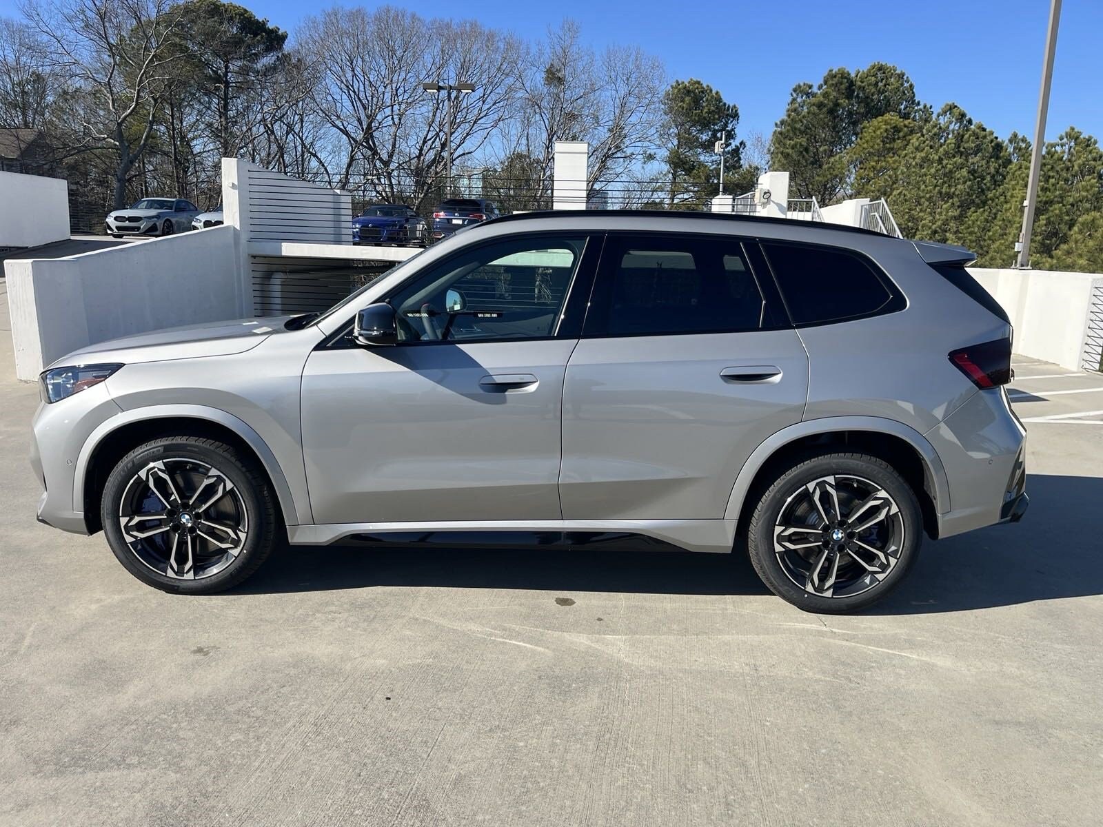 2025 Bmw X1 M35i photo 3
