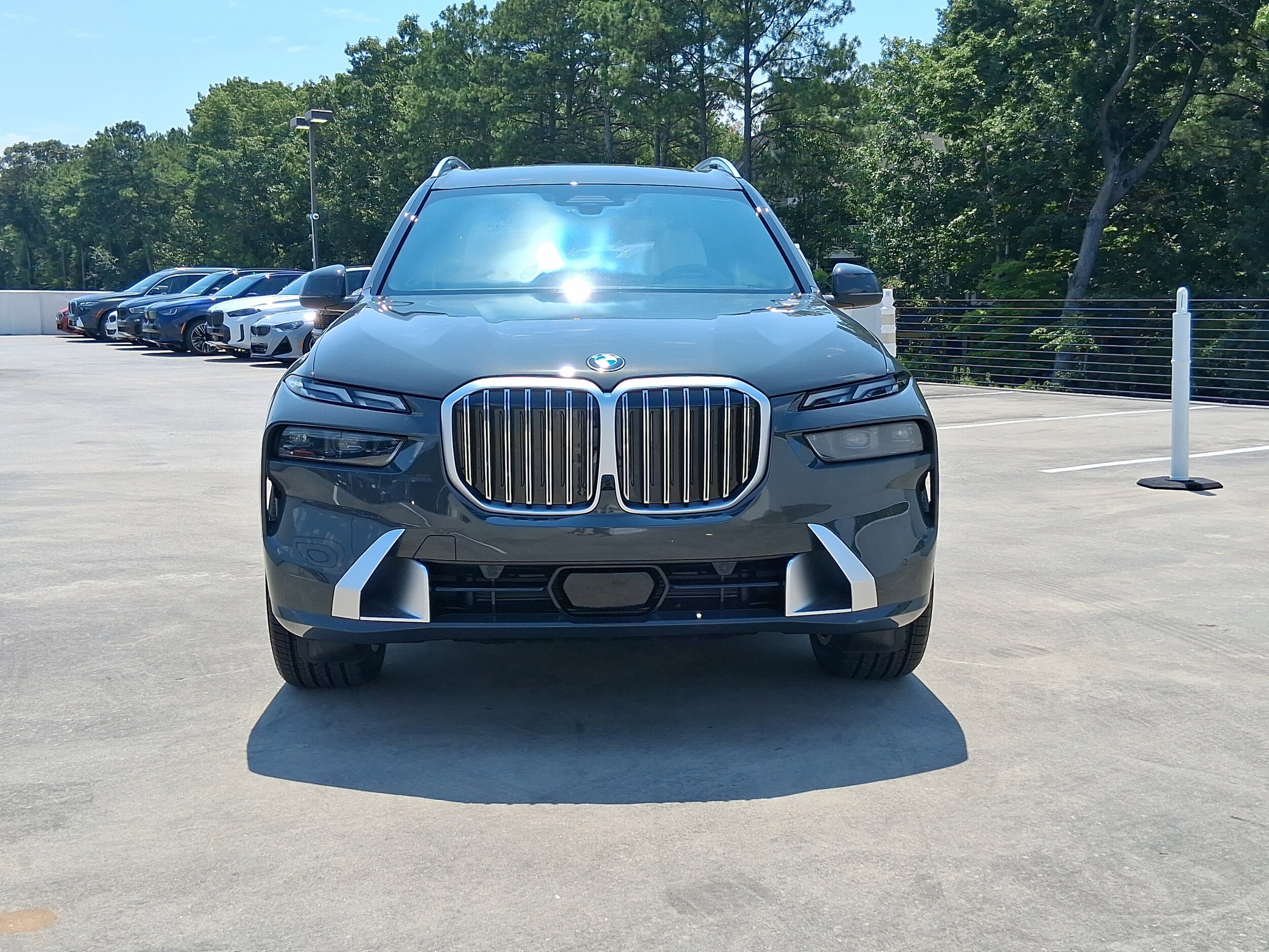 2026 Bmw X7 xDrive40i photo 2
