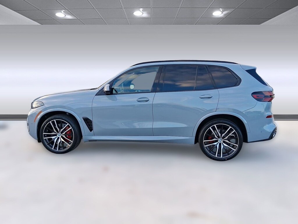 New 2026 BMW X5 sDrive40i SUV