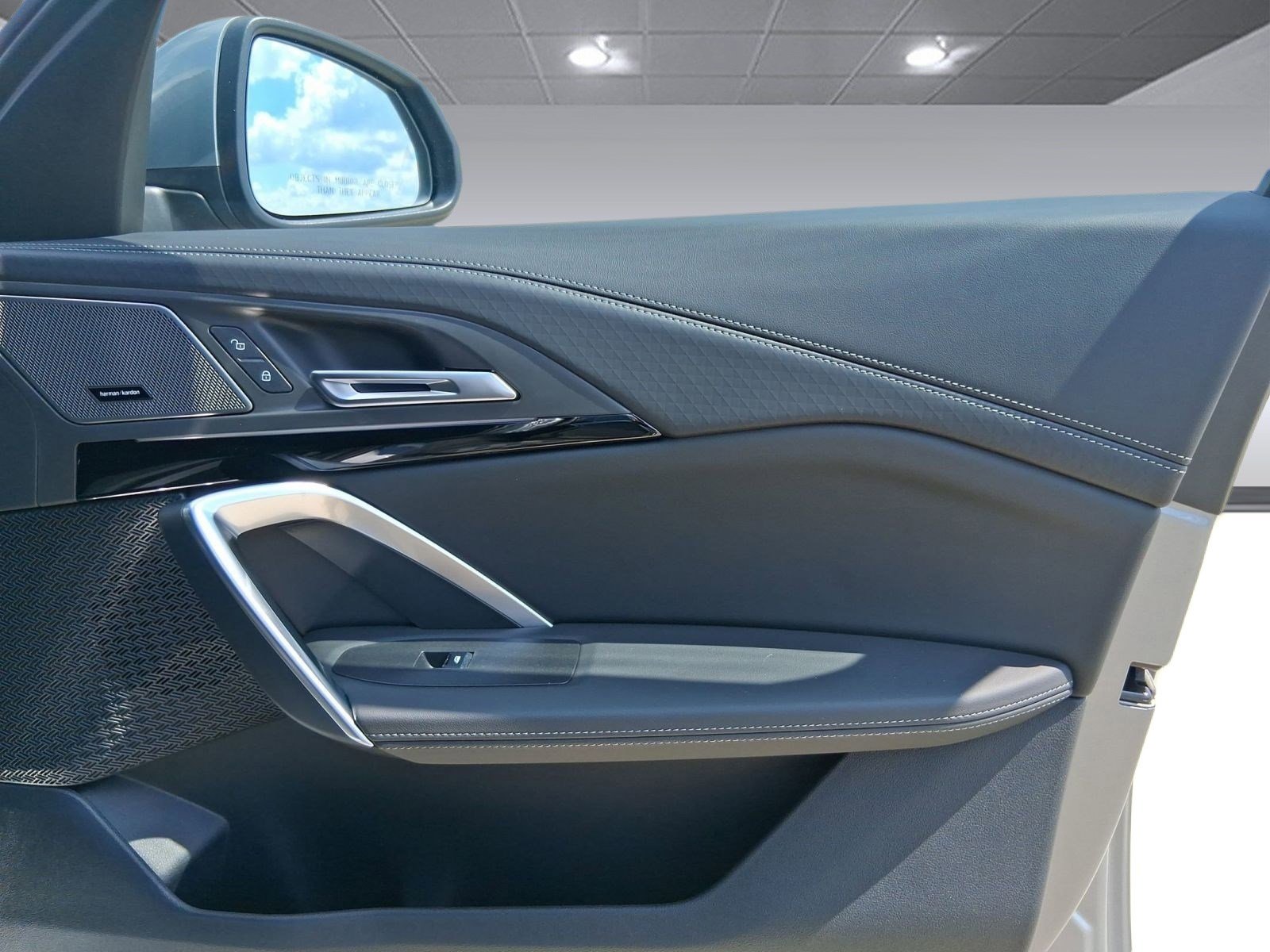 2026 BMW X2 28i - Photo 29