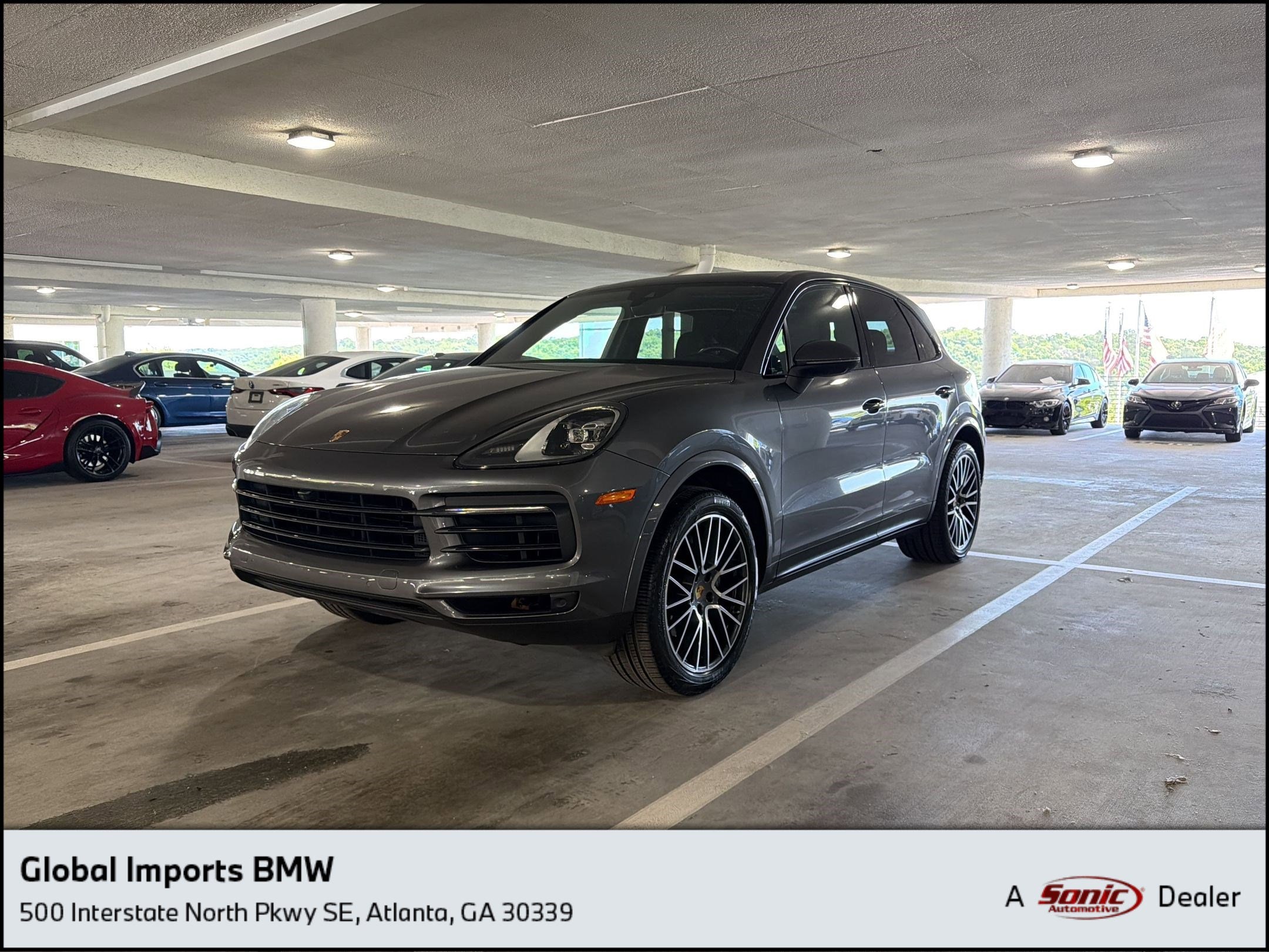 2019 Porsche Cayenne -'s photo