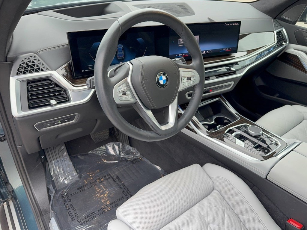 Certified 2025 BMW X7 xDrive40i SUV