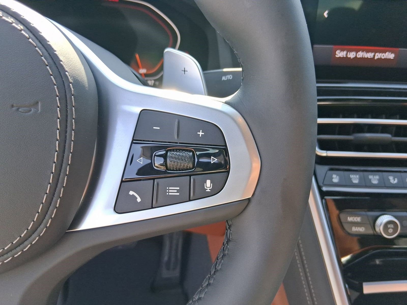 2026 BMW 8 Series 840i - Photo 23