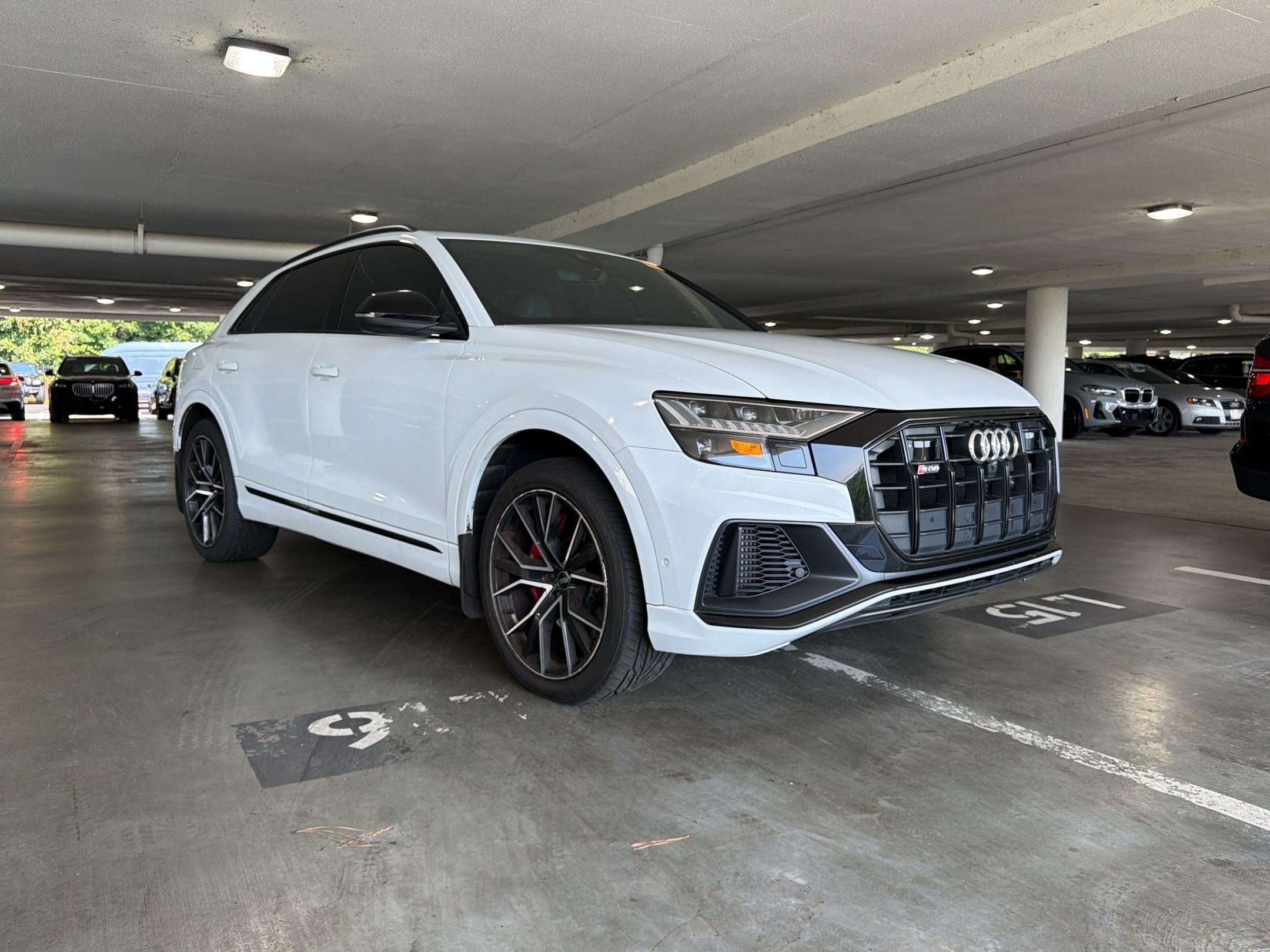 SQ8 4.0T Prestige SUV