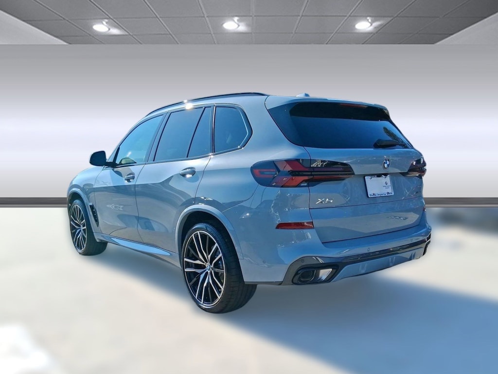 New 2026 BMW X5 sDrive40i SUV