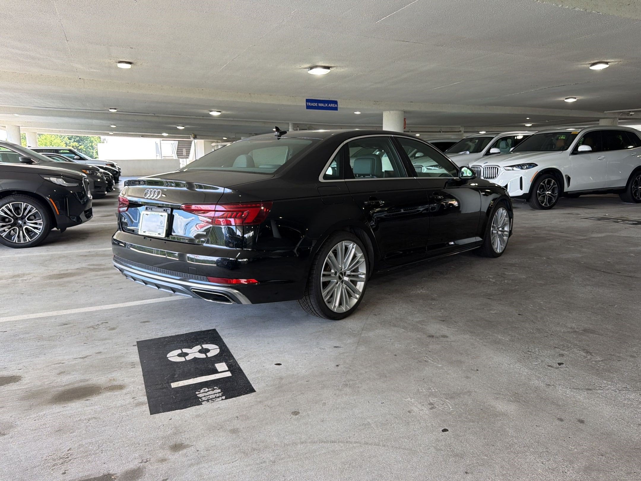 A4 2.0T Premium Sedan