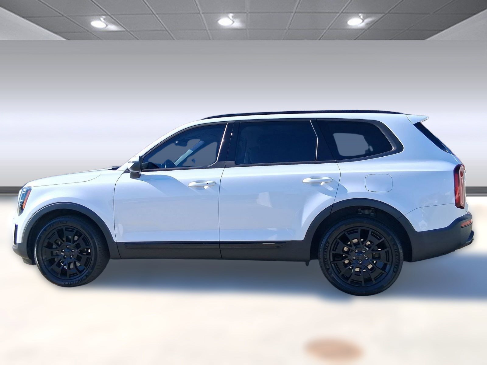 2021 Kia Telluride EX photo 2