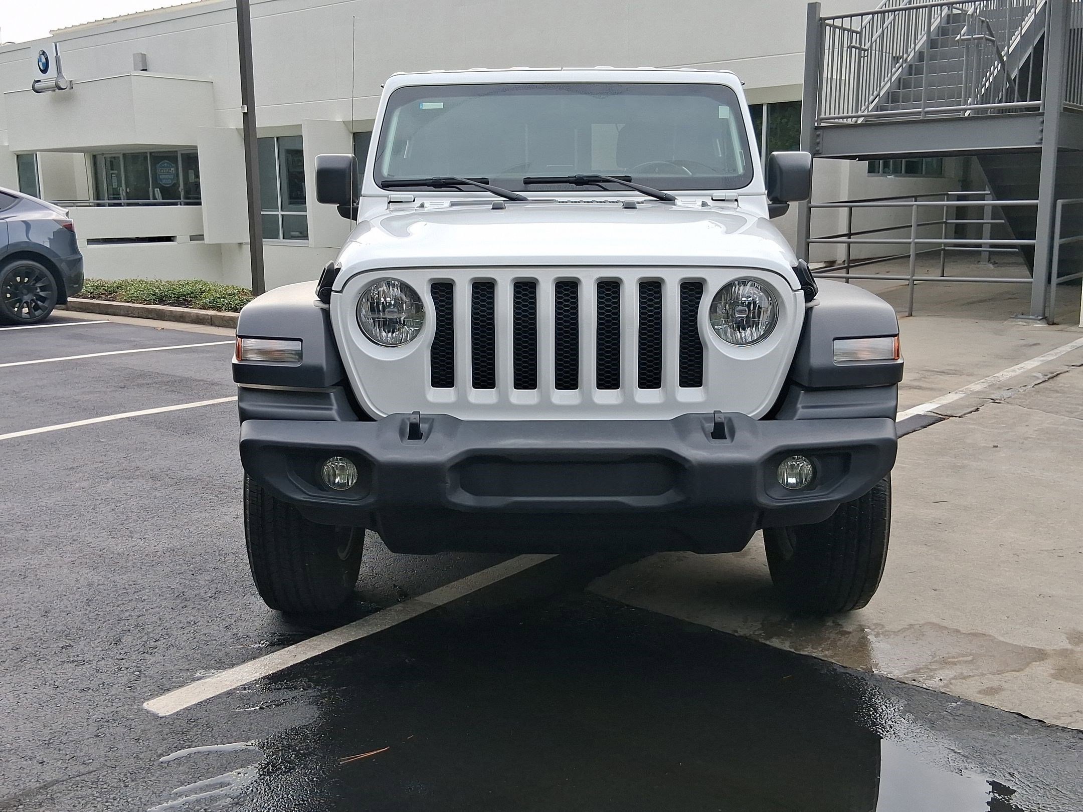 2019 Jeep Wrangler Sport photo 4