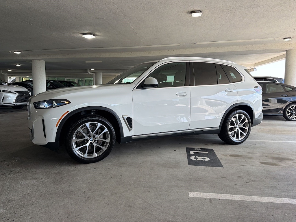 Certified 2025 BMW X5 xDrive40i SUV