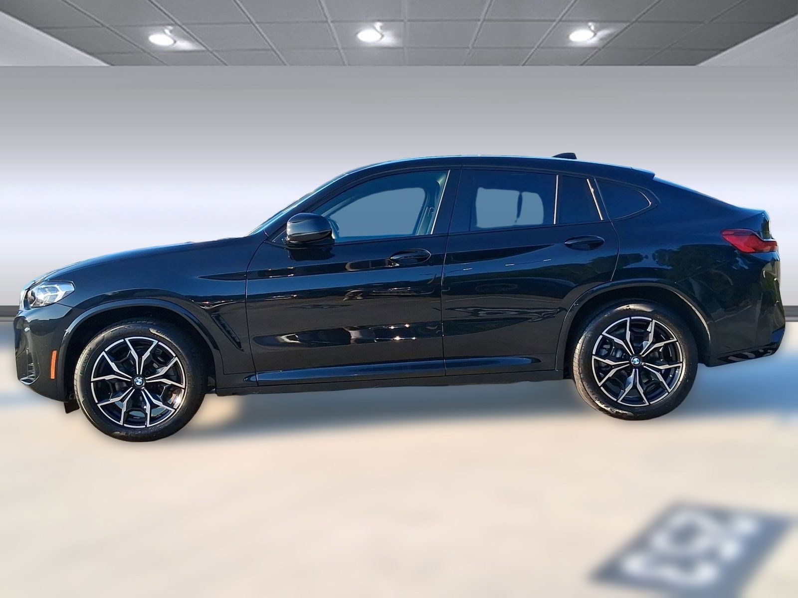 2025 Bmw X4 xDrive30i photo 2