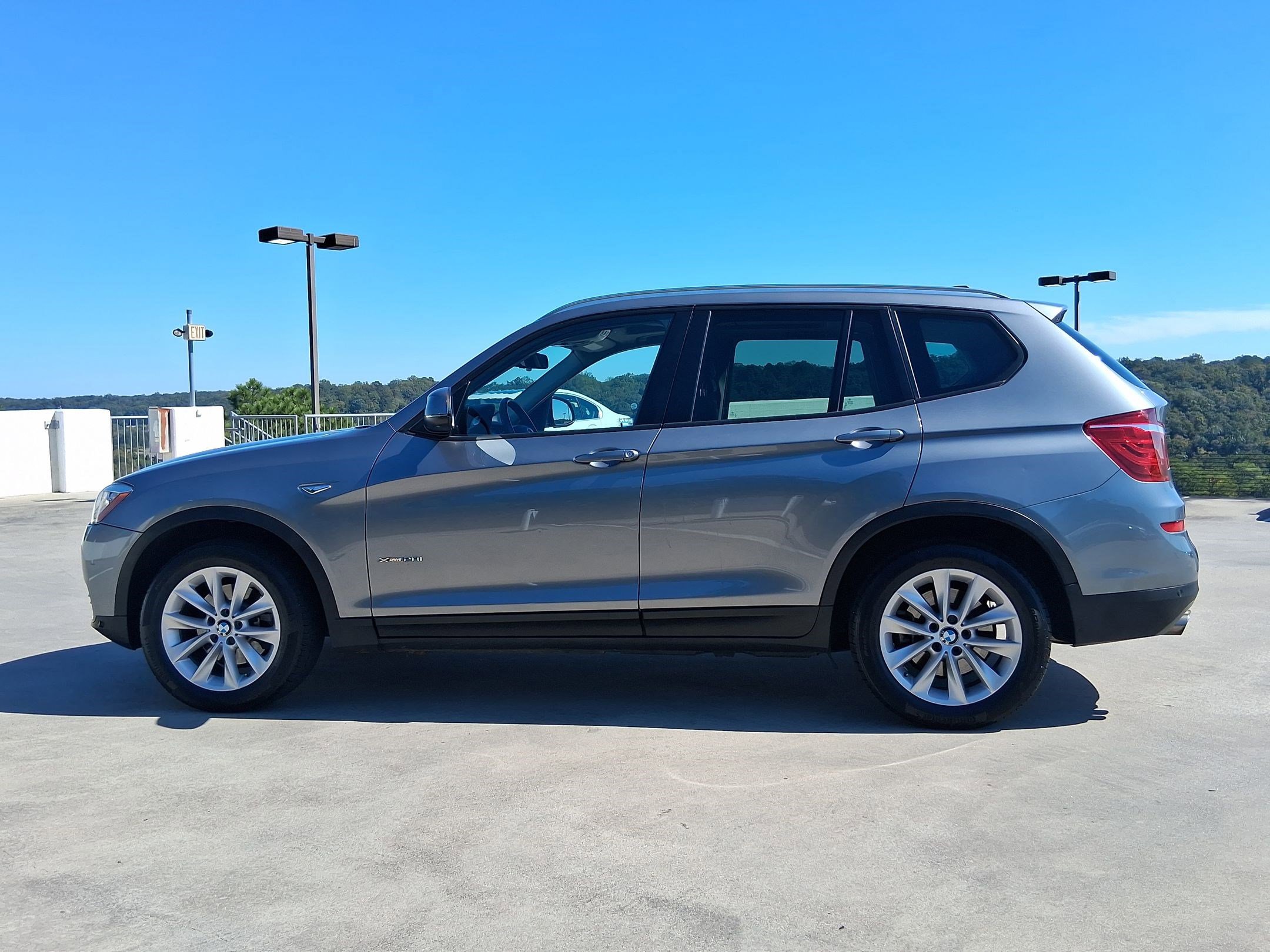 2017 Bmw X3 xDrive28i photo 2