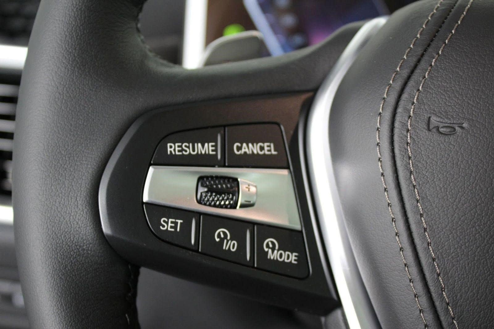 2026 BMW X5 50e - Photo 15