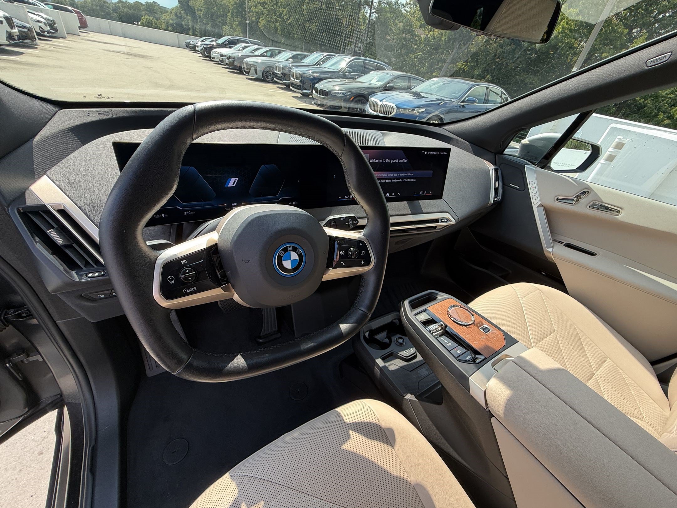 2024 BMW IX XDrive50 SUV