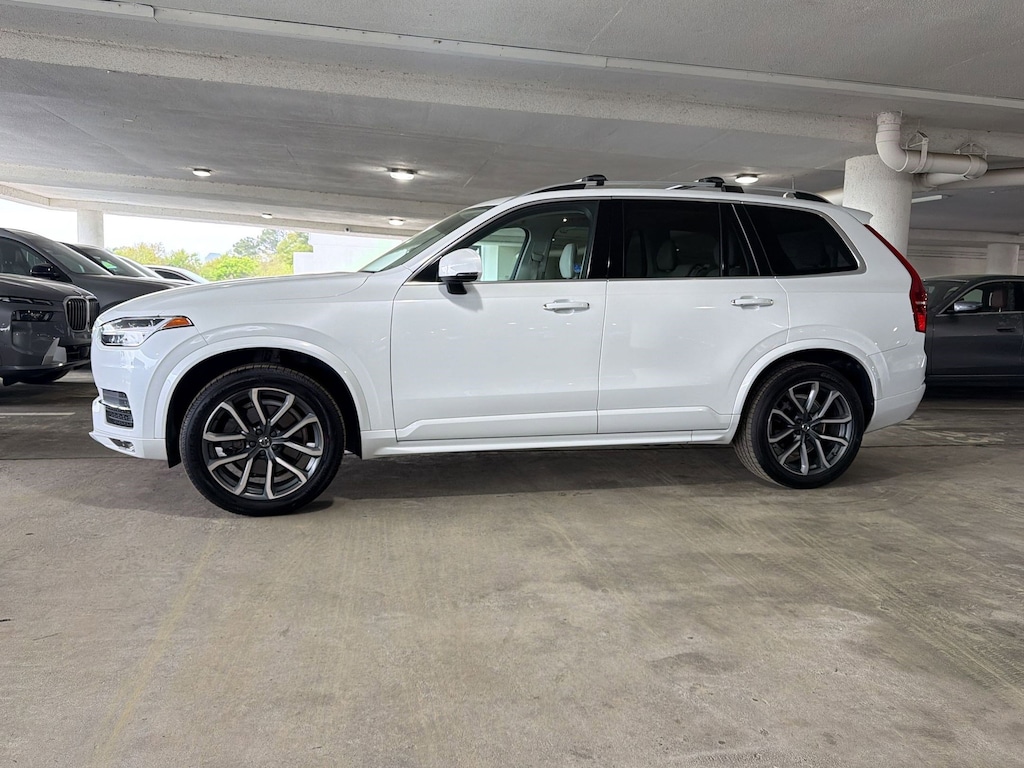 Used 2019 Volvo XC90 T6 Momentum SUV
