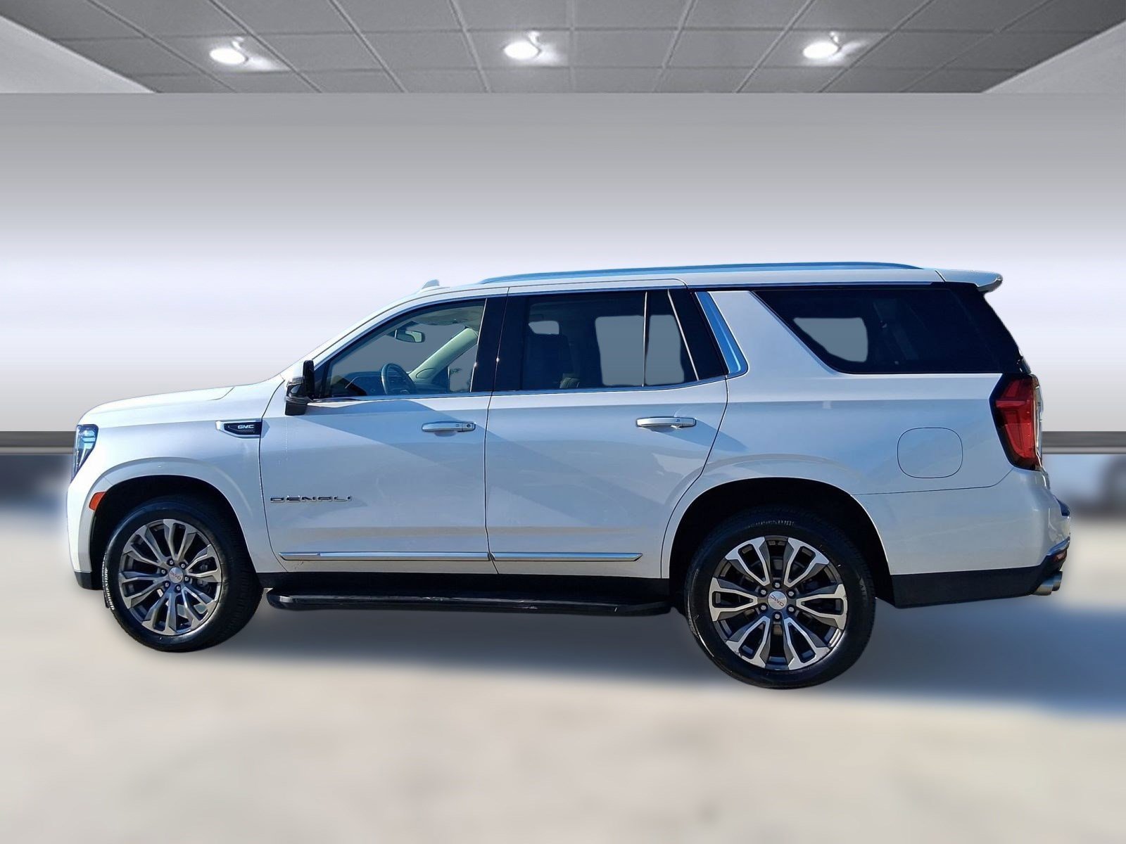 2021 Gmc Yukon Denali photo 2