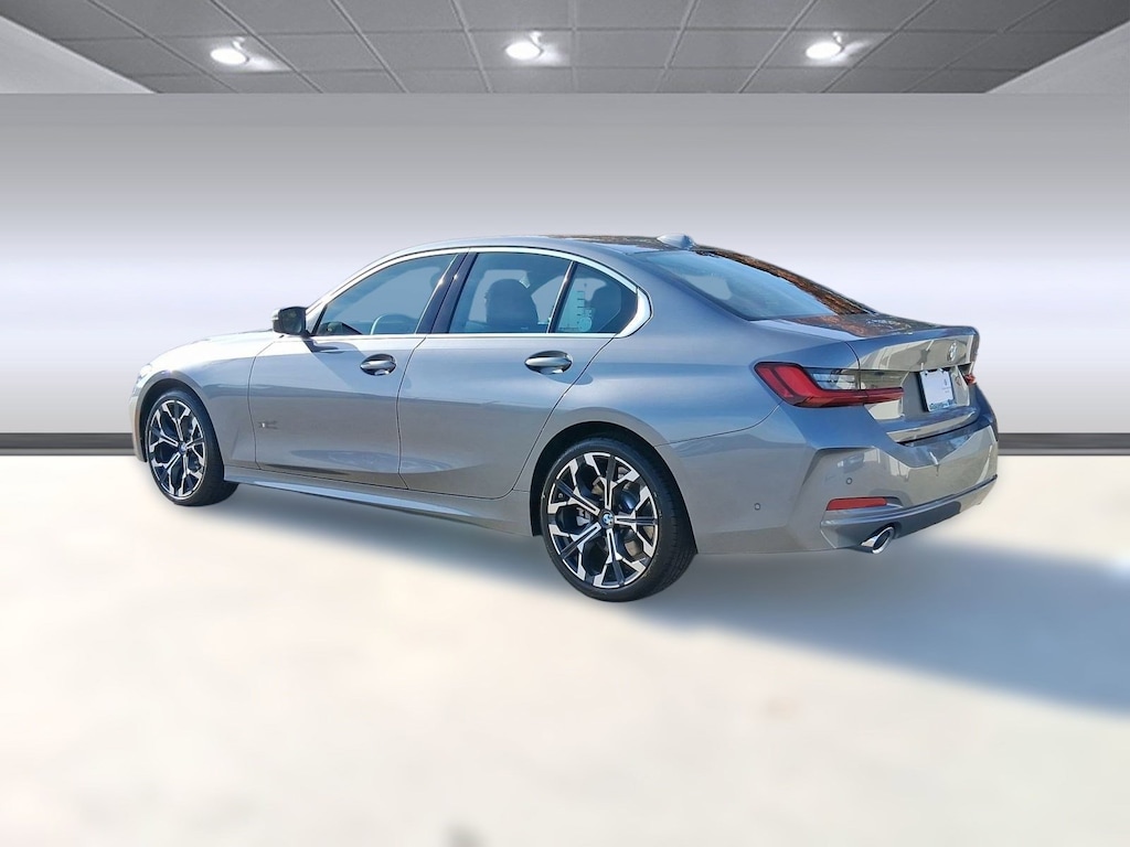 New 2026 BMW 330i NA Sedan