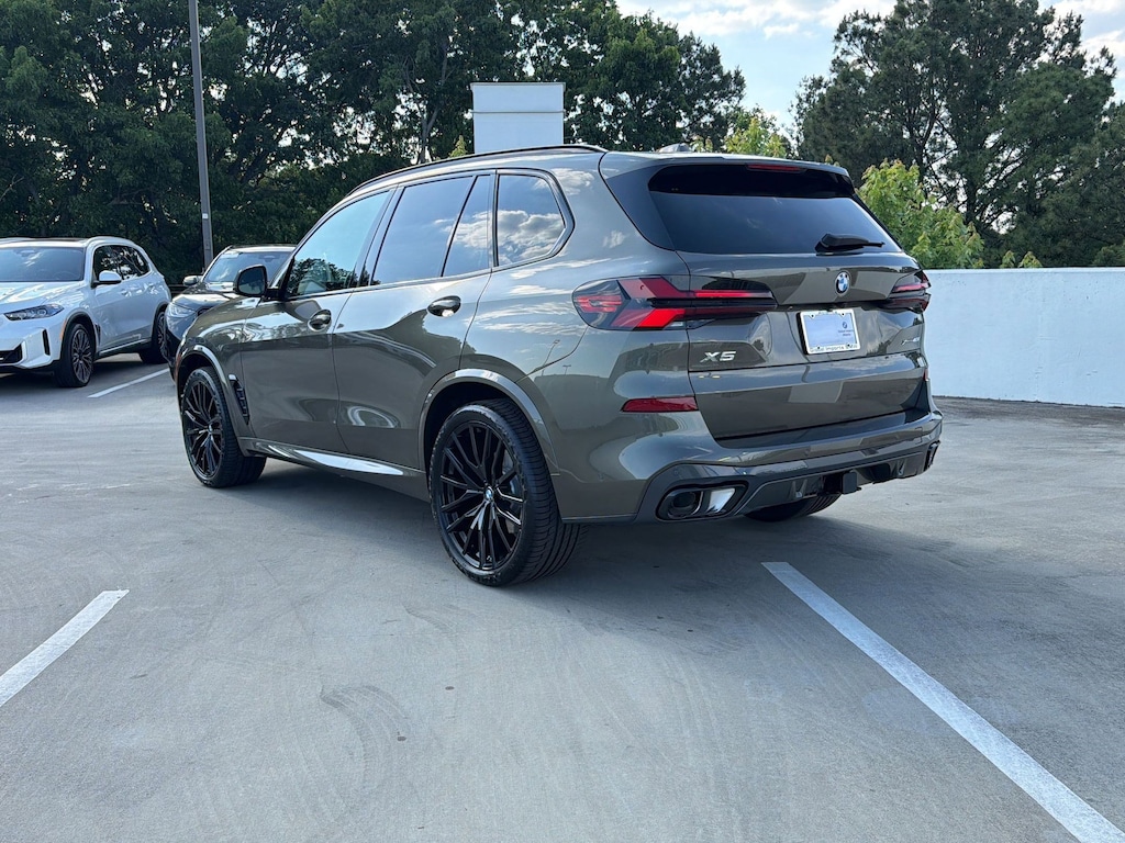 New 2026 BMW X5 xDrive40i SUV