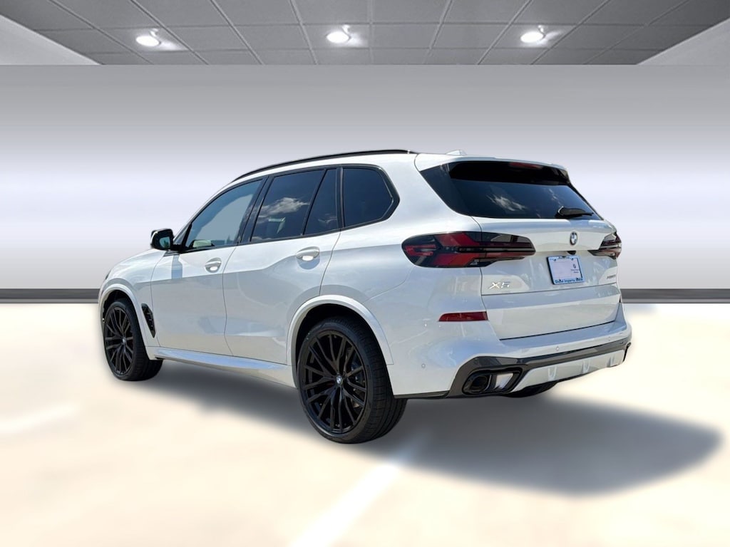 New 2026 BMW X5 xDrive40i SUV