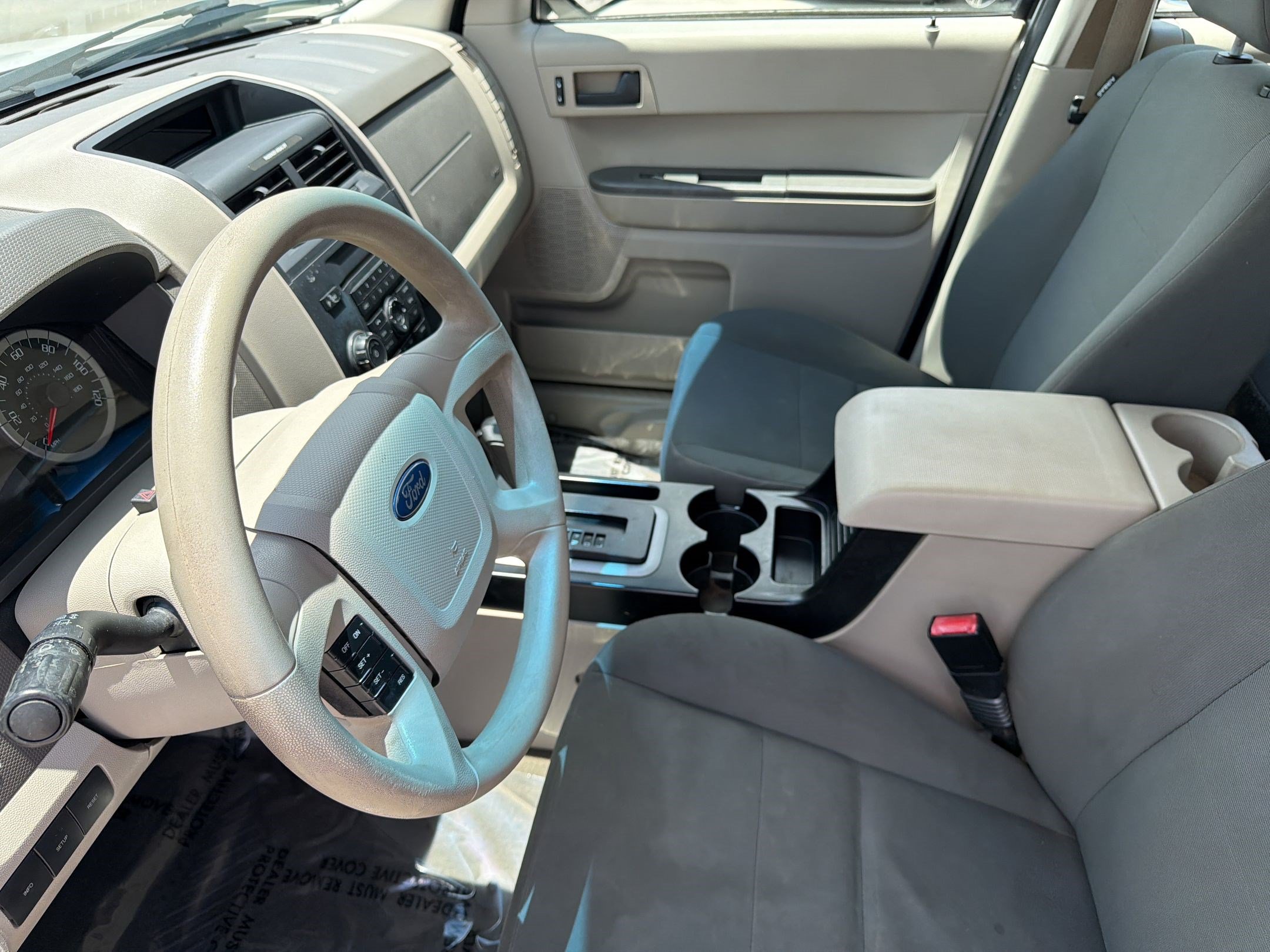 Escape XLS SUV