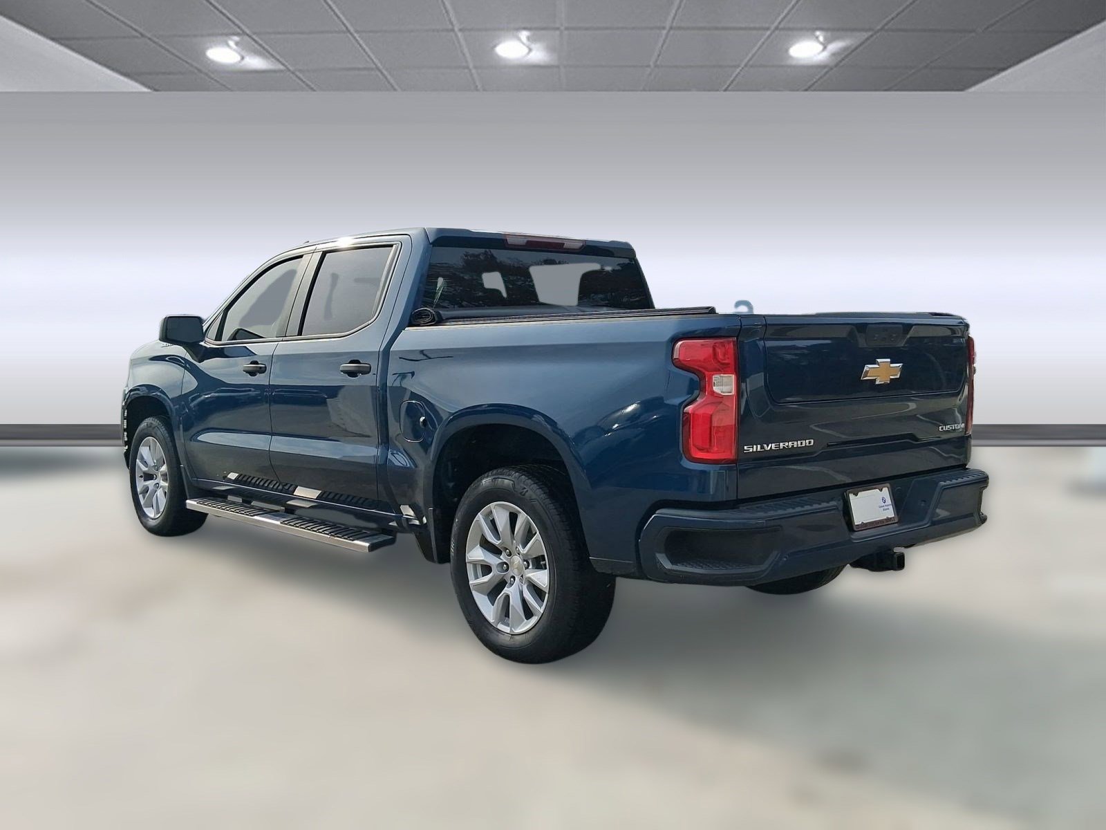 2021 Chevrolet Silverado 1500 Custom photo 3