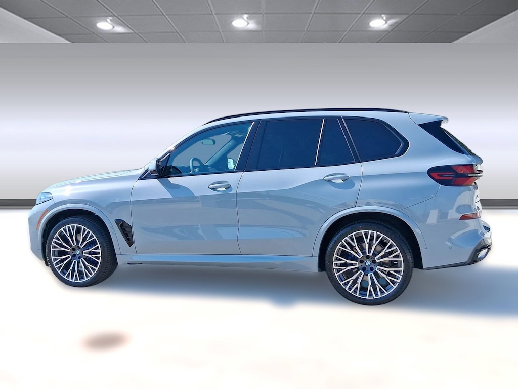 New 2026 BMW X5 sDrive40i SUV