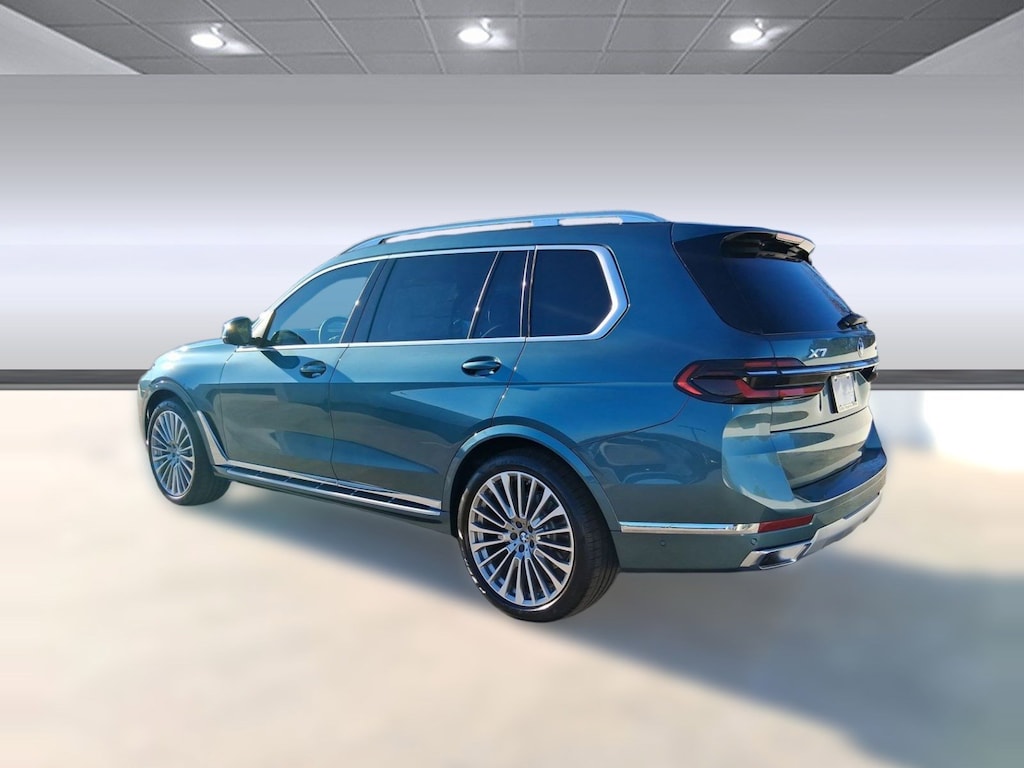 New 2026 BMW X7 xDrive40i SUV