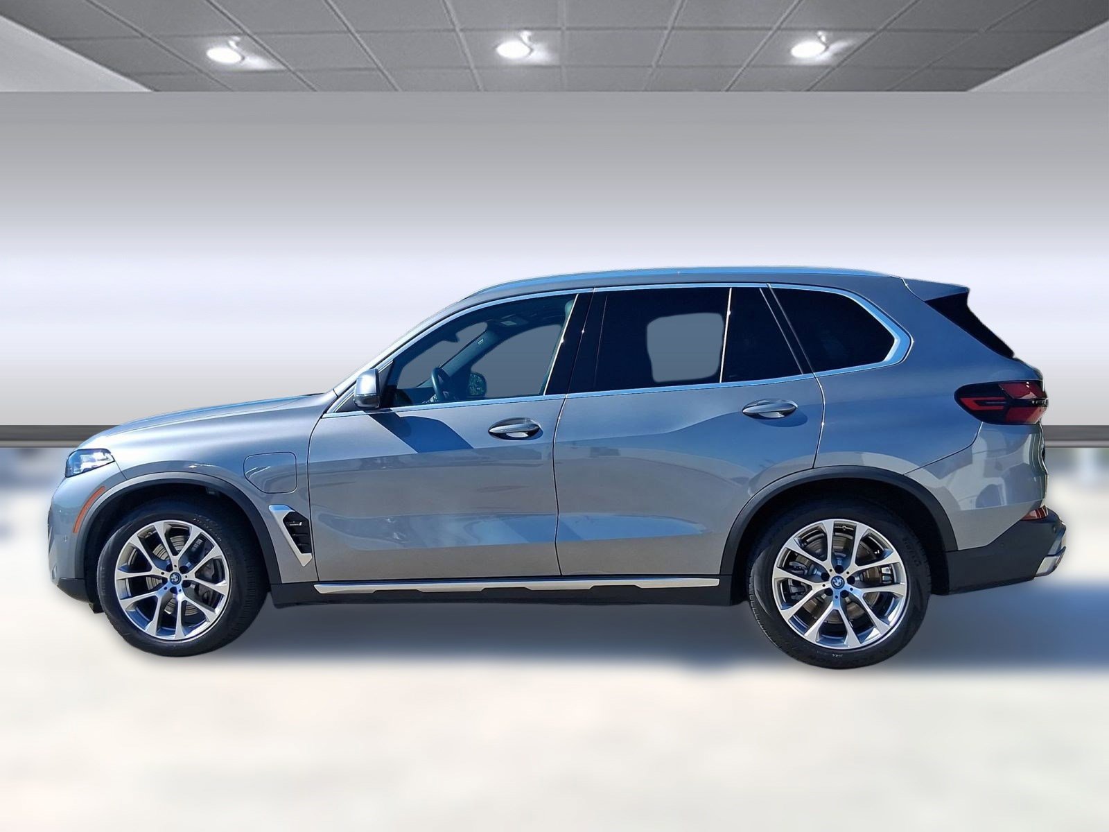 2024 Bmw X5 xDrive50e photo 2
