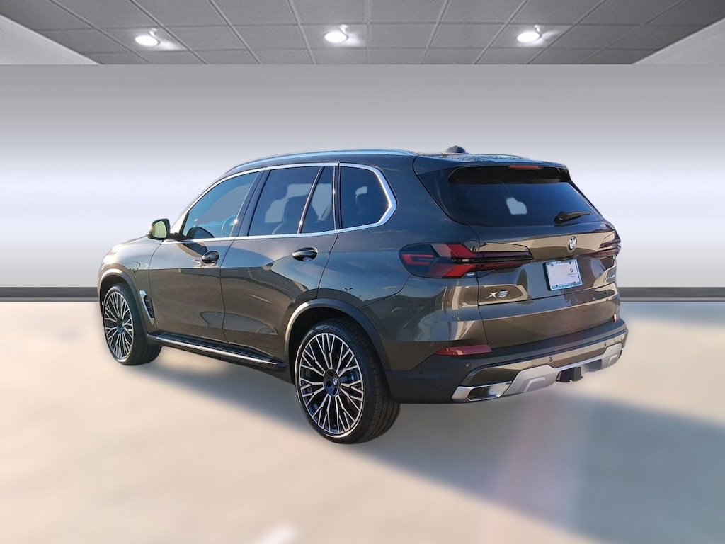 New 2026 BMW X5 xDrive40i SUV