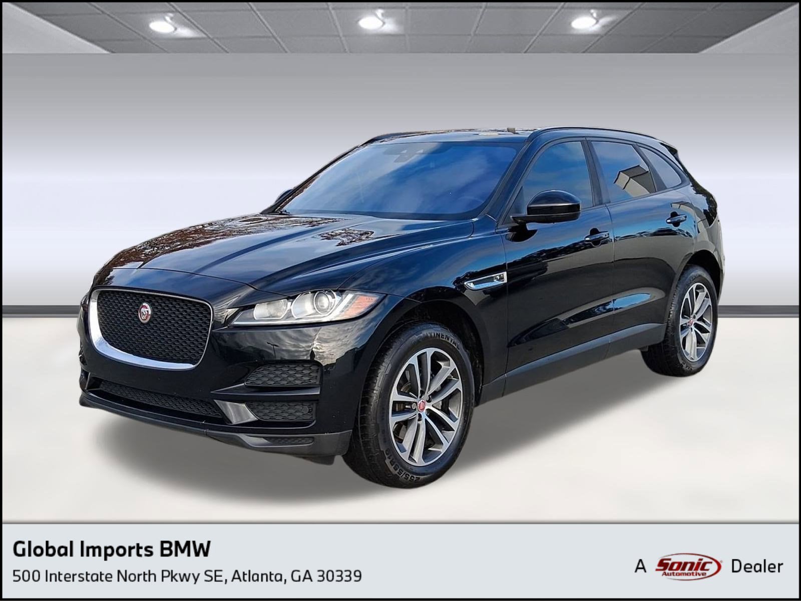 2017 Jaguar F-Pace Premium's photo