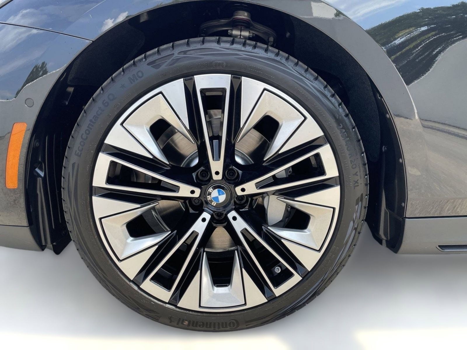 2026 BMW 5 Series 530i - Photo 11