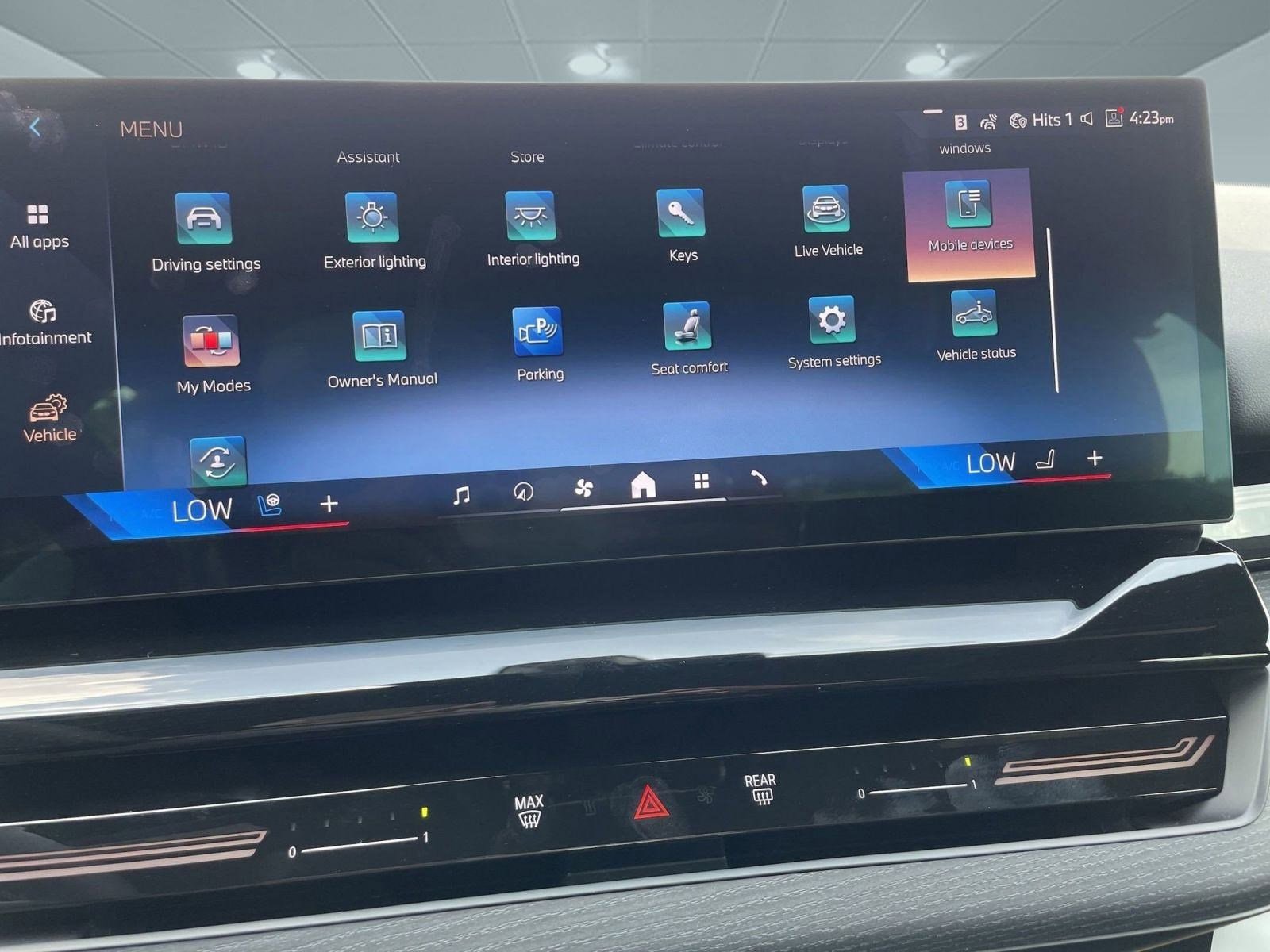 2026 BMW 5 Series 530i - Photo 24