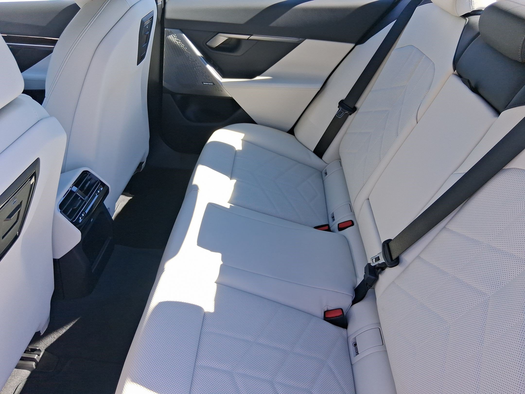 2026 BMW 5 Series 530i - Photo 26