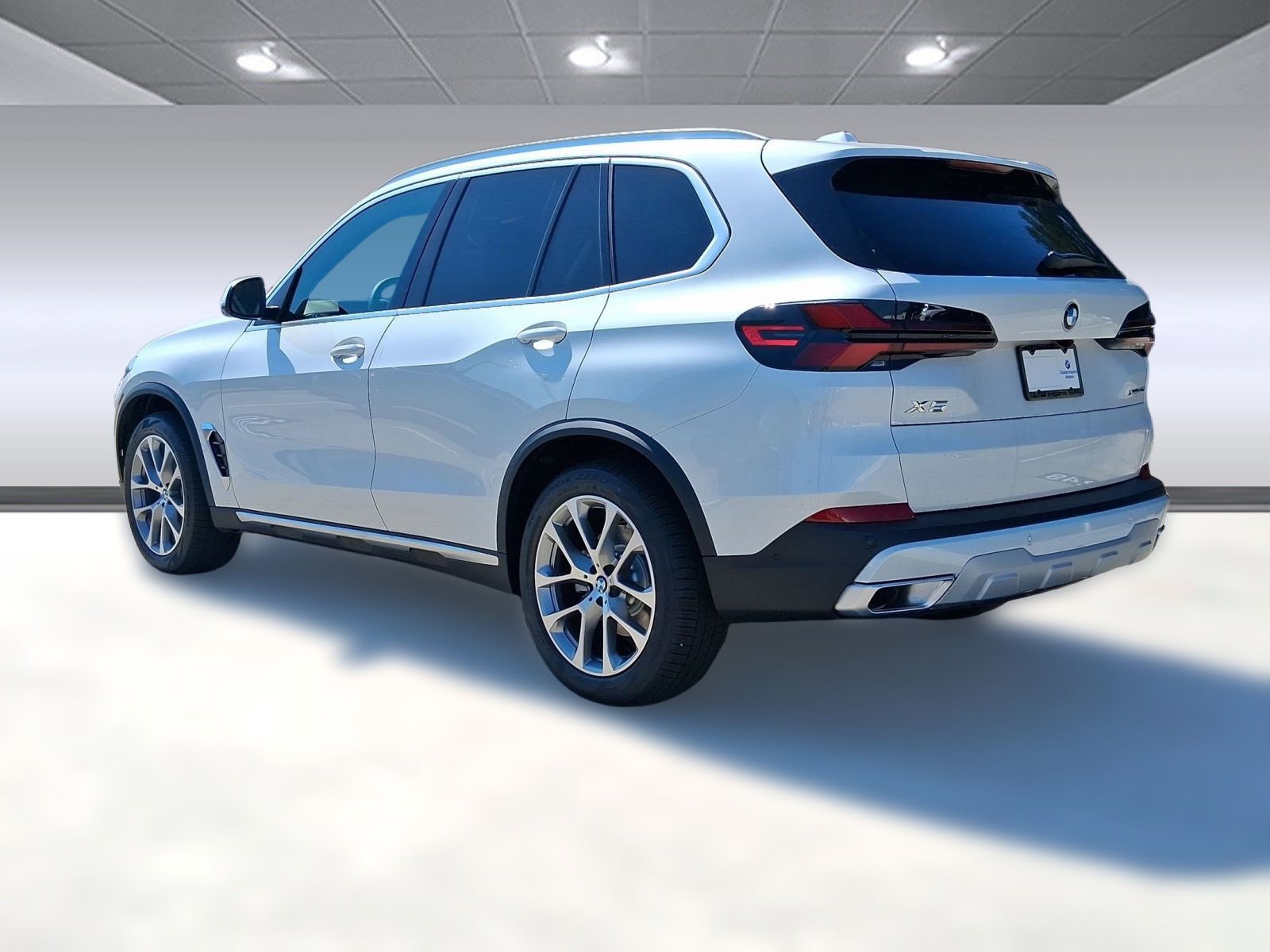 2026 Bmw X5 xDrive40i photo 3