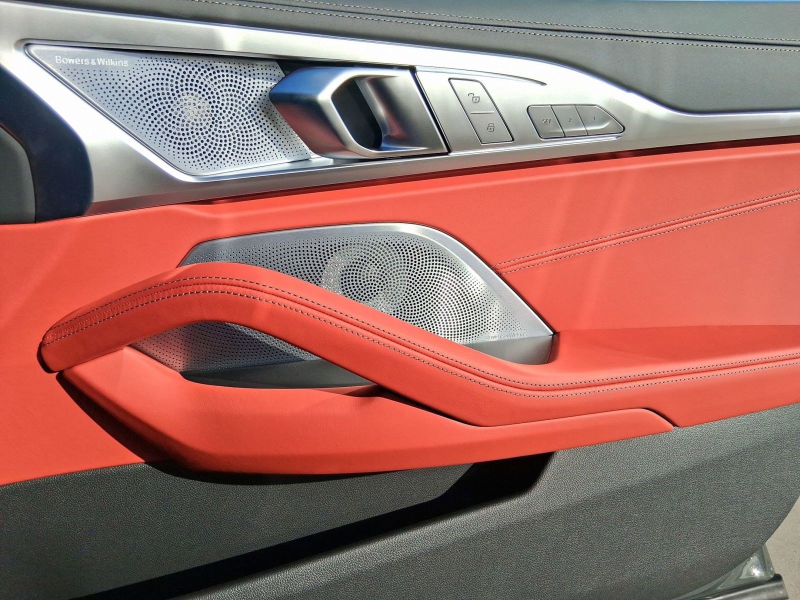 2026 BMW 8 Series 840i - Photo 31